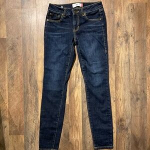 Cabi Skinny Jean #4150 Size 2